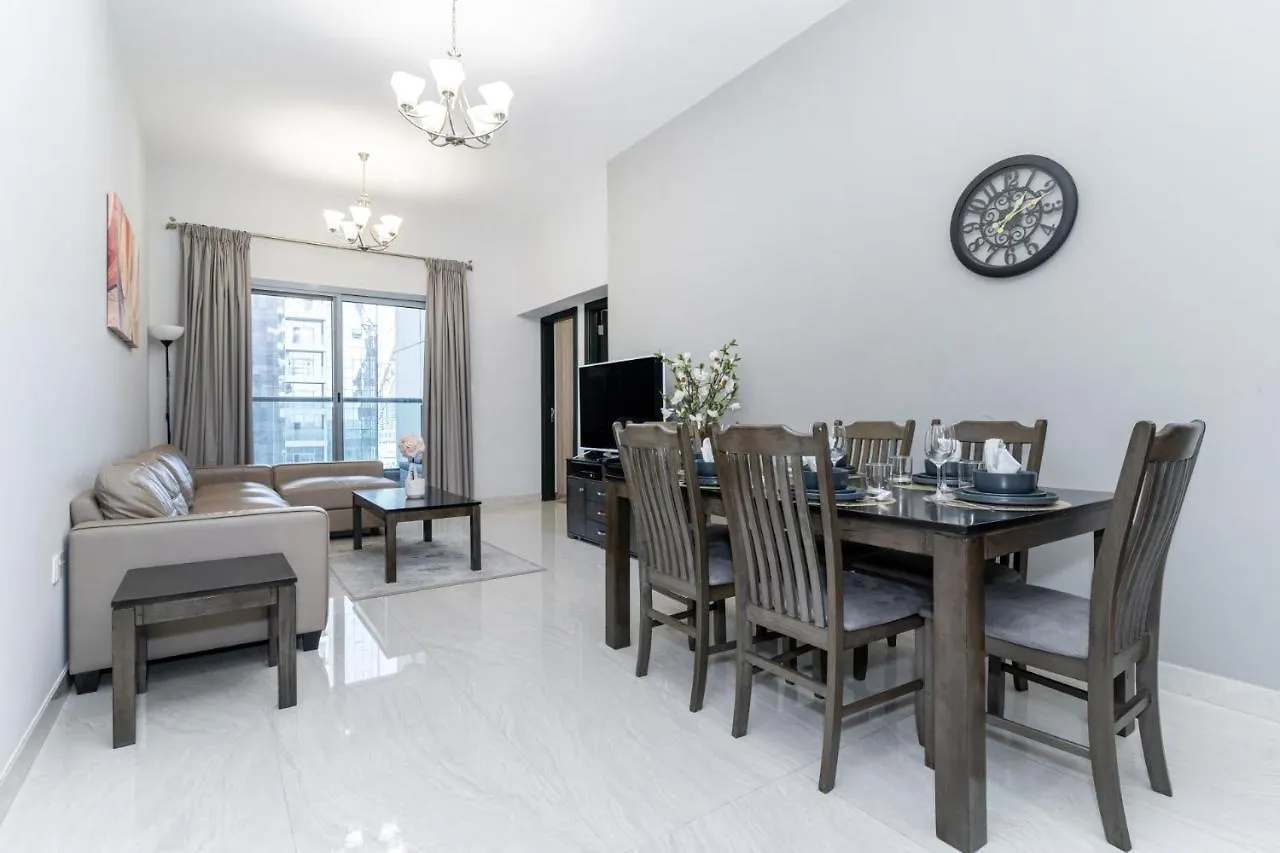 Family And Group Stay I Near Burj Khalifa Dubai